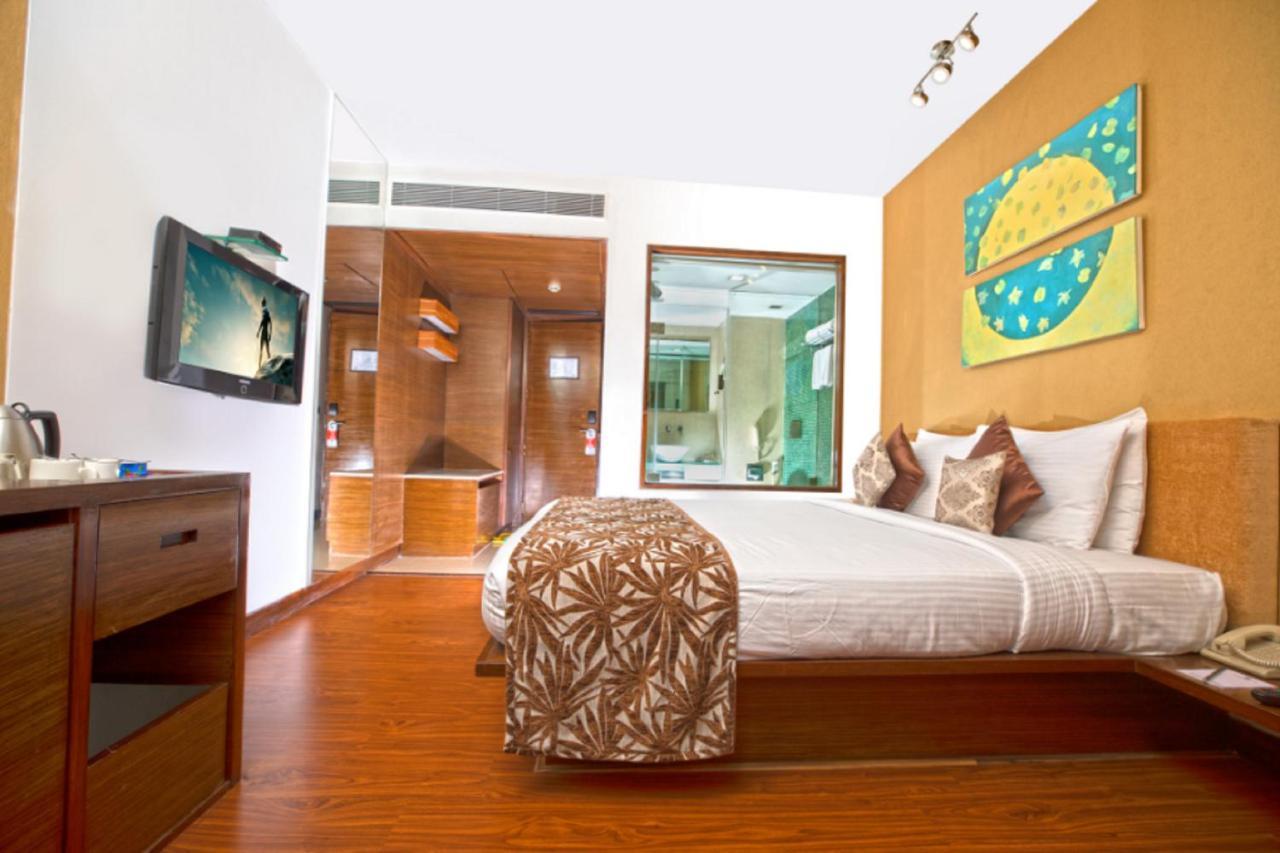 Yogi Executive, Navi Mumbai Hotel Екстериор снимка