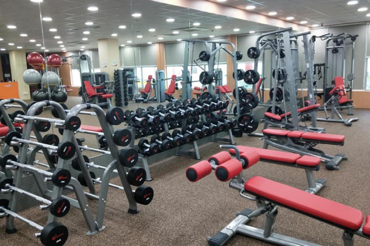 Yogi Executive, Navi Mumbai Hotel Екстериор снимка