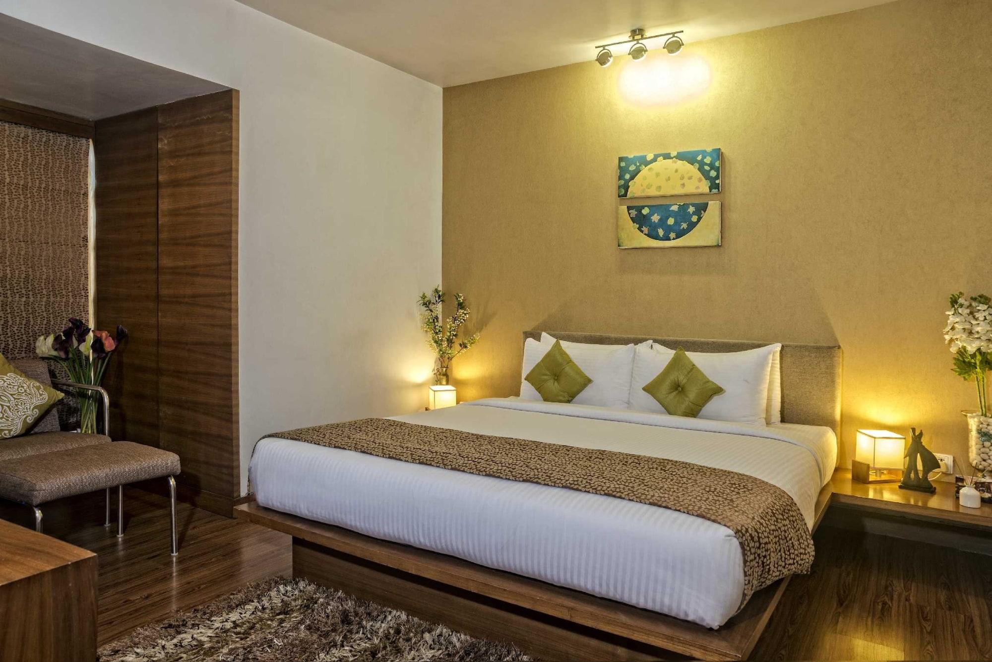 Yogi Executive, Navi Mumbai Hotel Екстериор снимка