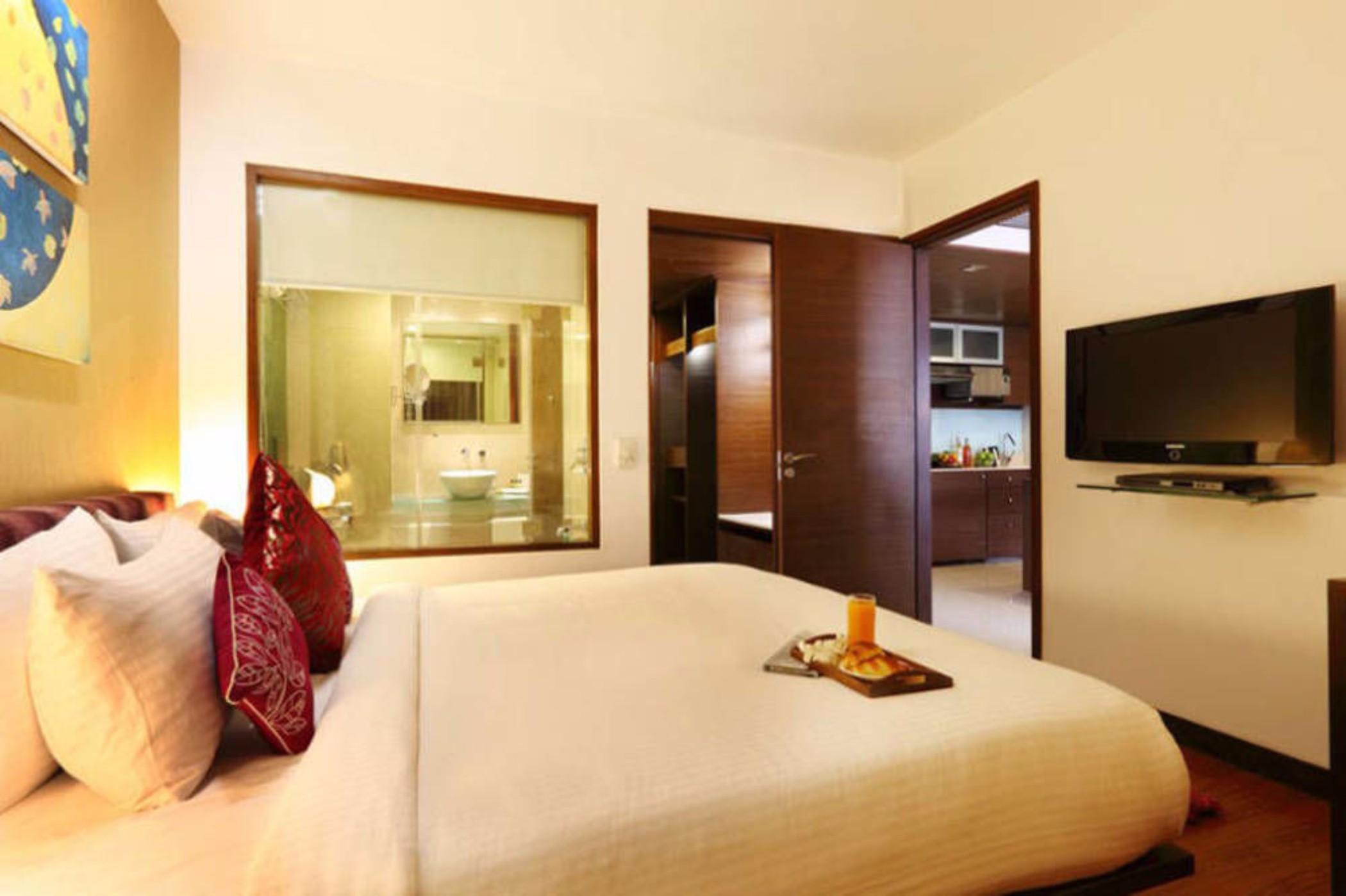 Yogi Executive, Navi Mumbai Hotel Екстериор снимка