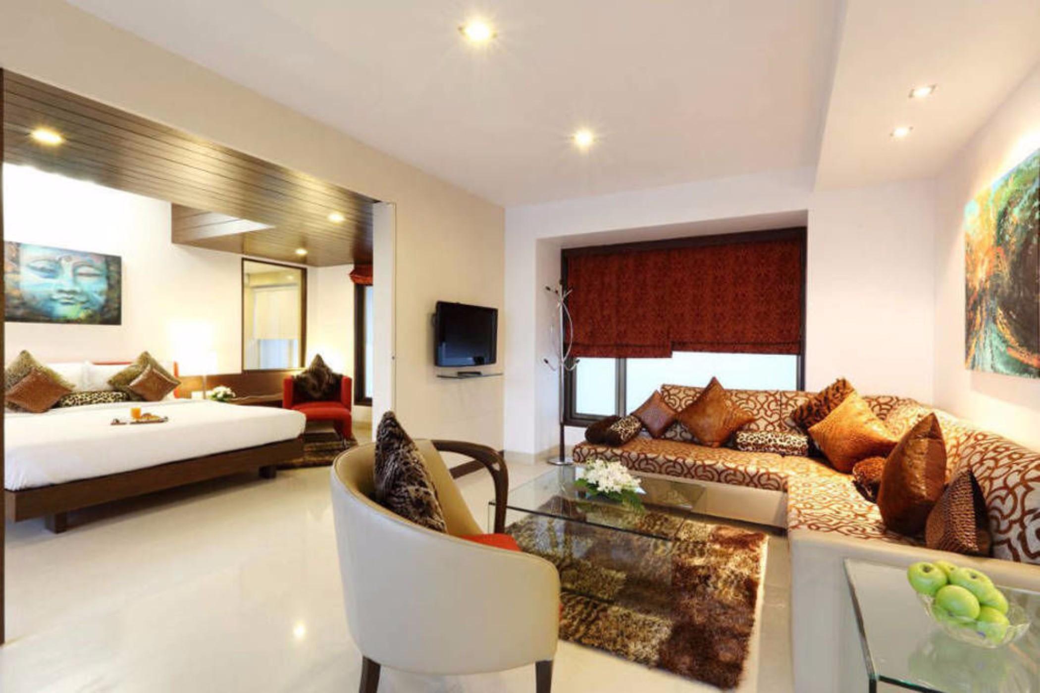 Yogi Executive, Navi Mumbai Hotel Екстериор снимка