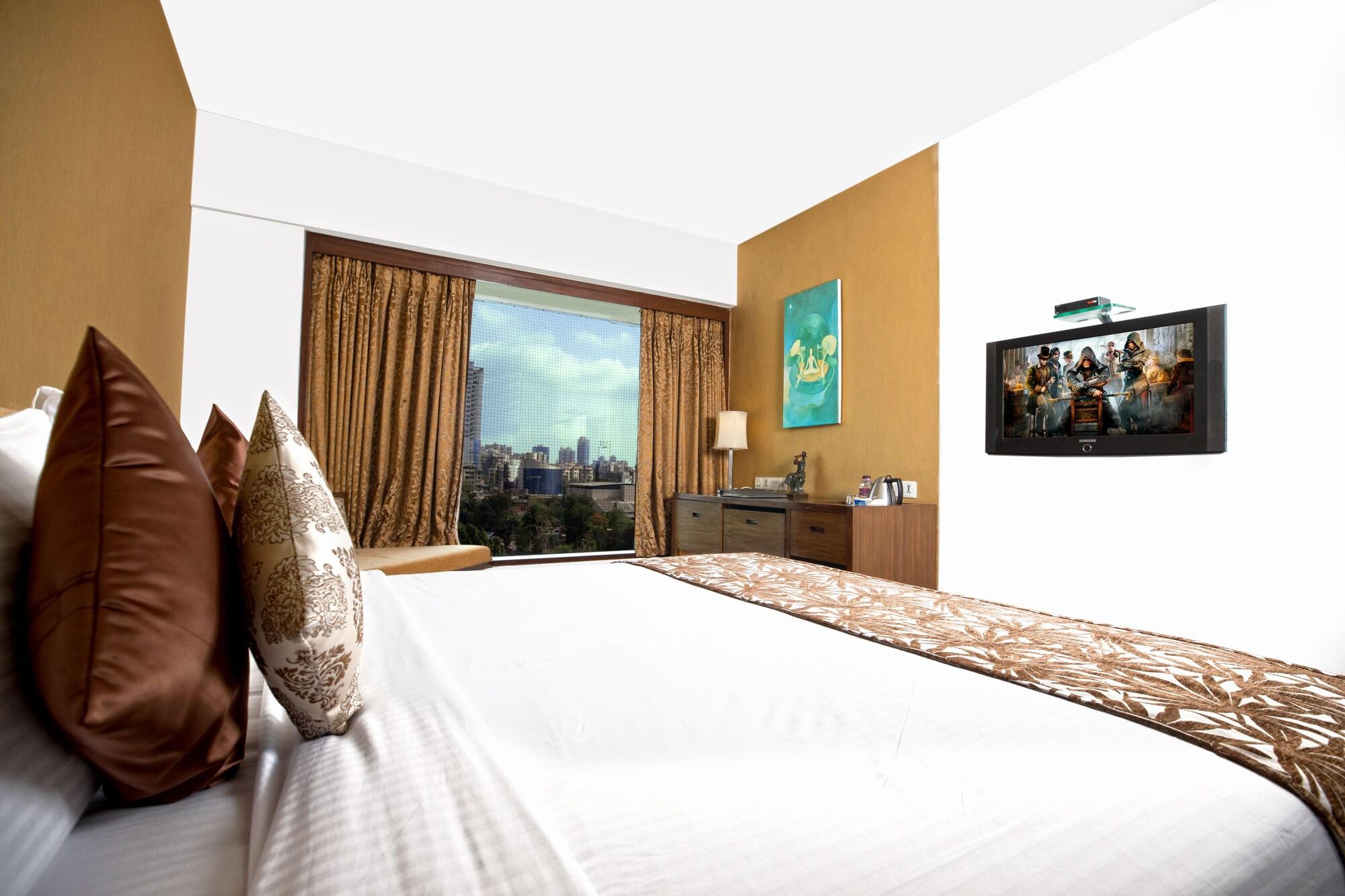 Yogi Executive, Navi Mumbai Hotel Екстериор снимка
