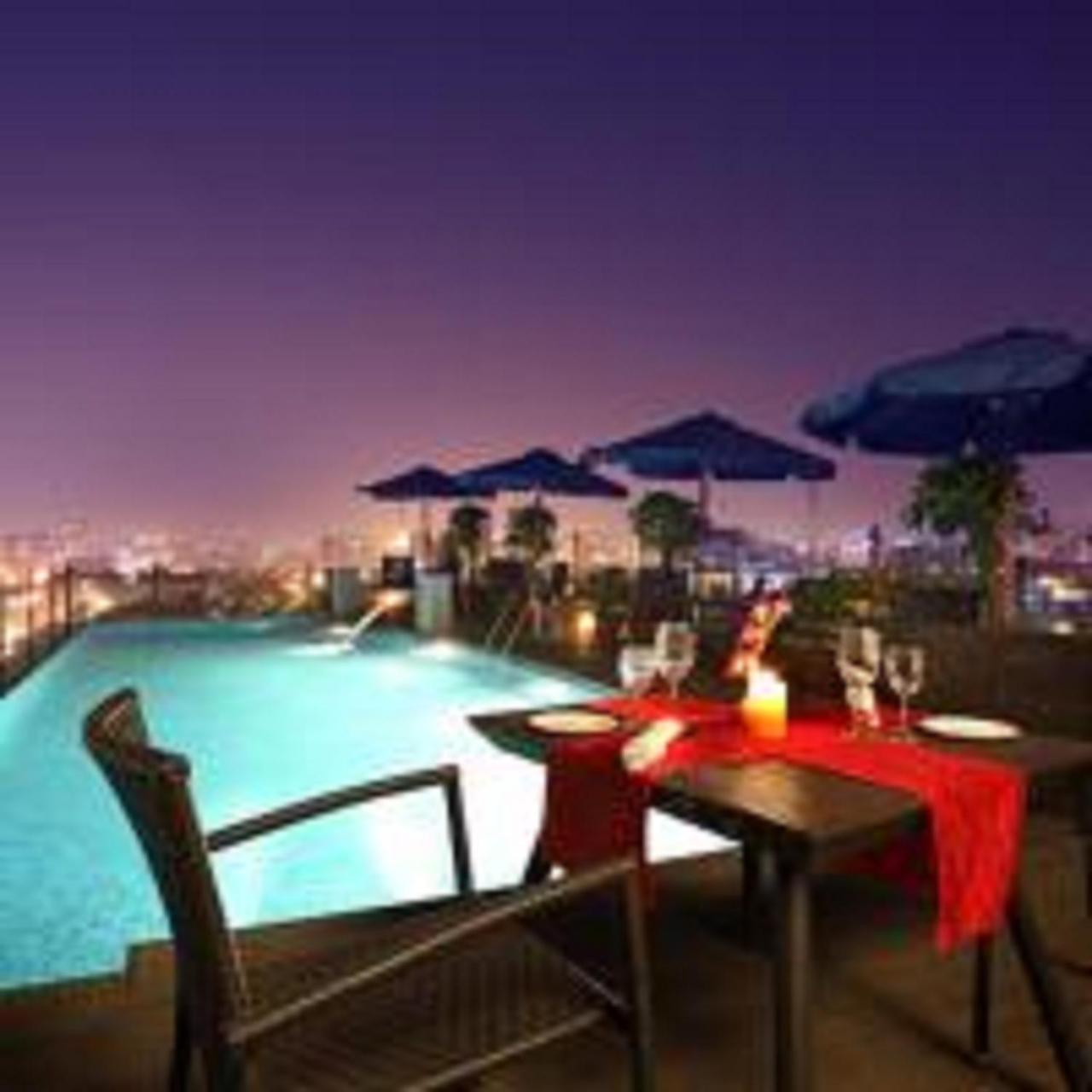 Yogi Executive, Navi Mumbai Hotel Екстериор снимка