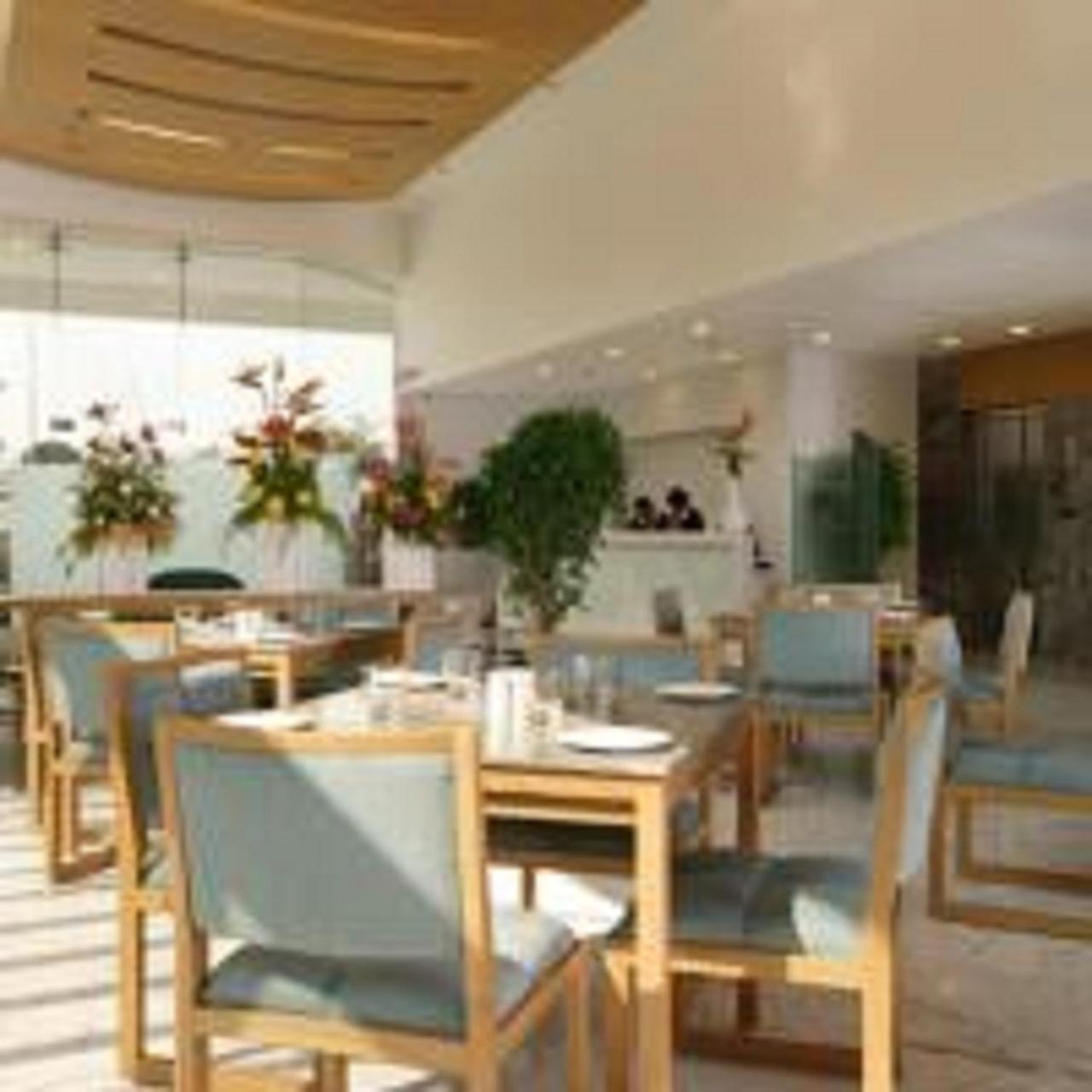 Yogi Executive, Navi Mumbai Hotel Екстериор снимка